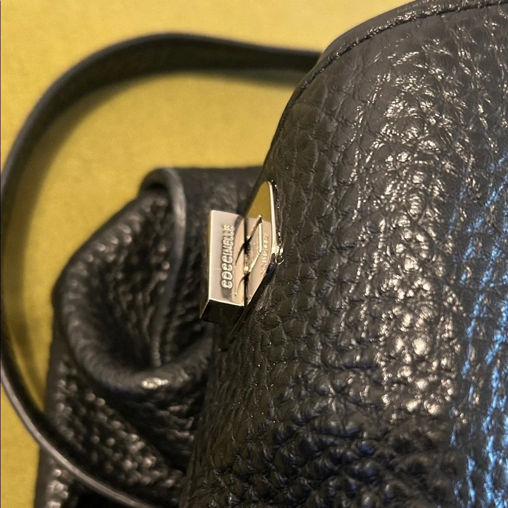 Coccinelle Black Pebbled Leather Satchel Bag – Italian Leather Crossbody